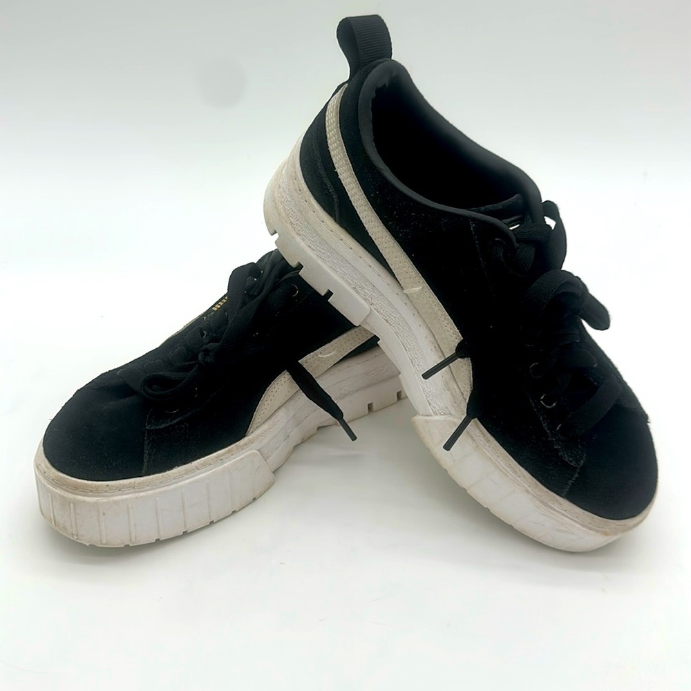 Puma Women's Mayze Platform Fashion Sneakers Black White Size 7.0